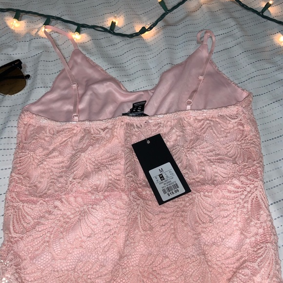 SEXY PINK BODYSUIT - Picture 1 of 4